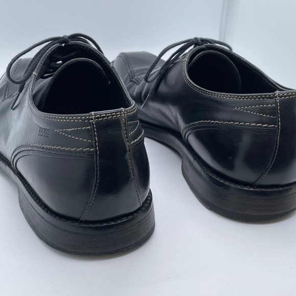 Hugo Boss- Oxford/Derby  Black Leather Shoes  size 7.5 main image 6